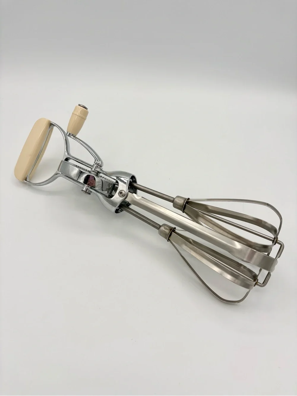 Stainless Steel Egg Beater Cream Off White Kitchen Tools Gadgets Cooking Retro
